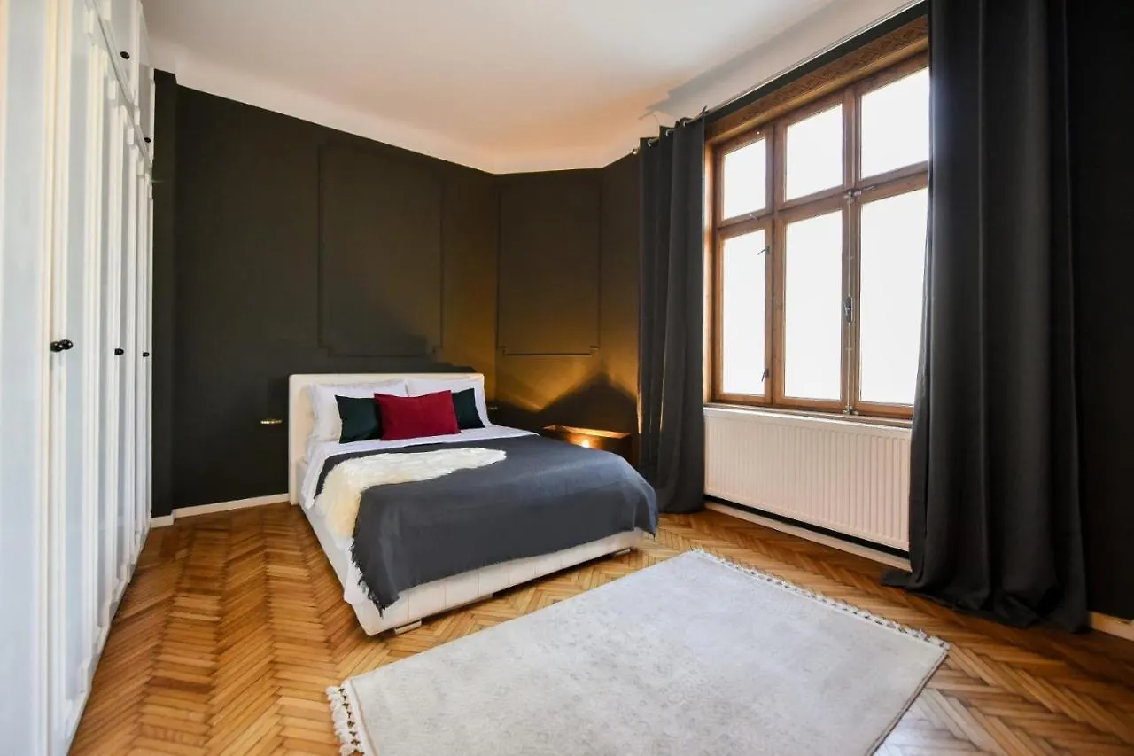 The Brancovanian Apartment - Cismigiu Park Bükreş Romanya