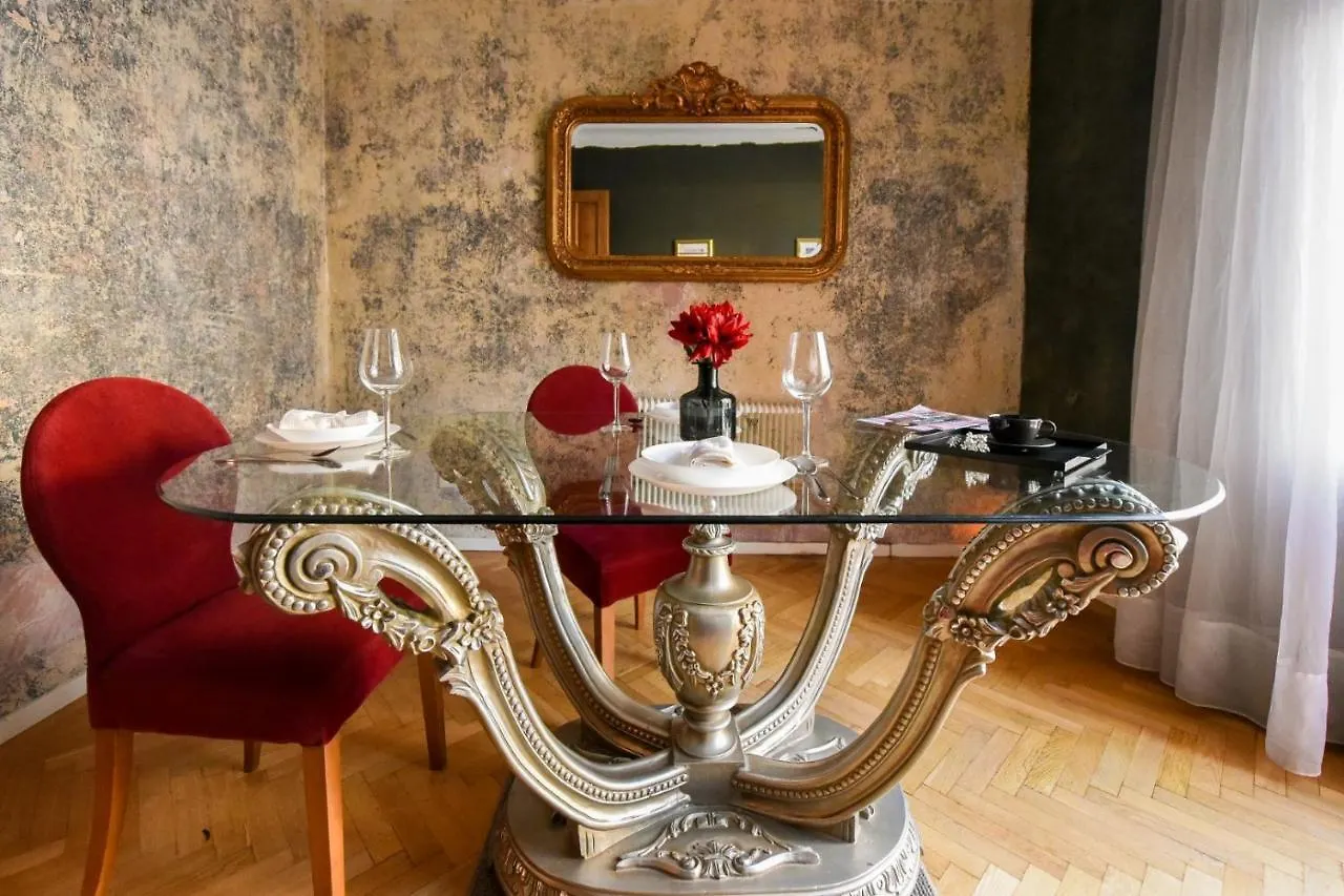The Brancovanian Apartment - Cismigiu Park Bucharest Romania