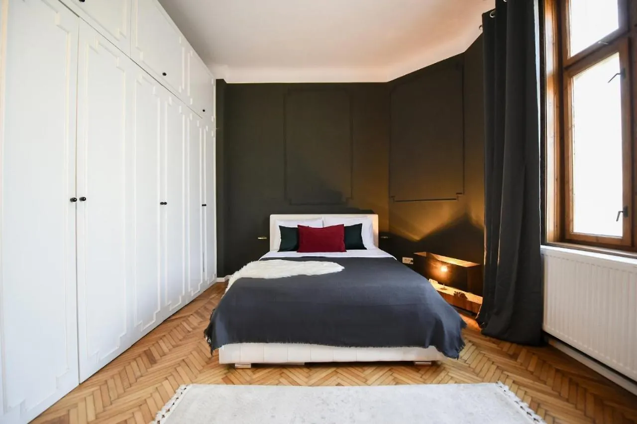 The Brancovanian Apartment - Cismigiu Park Bucharest Romania